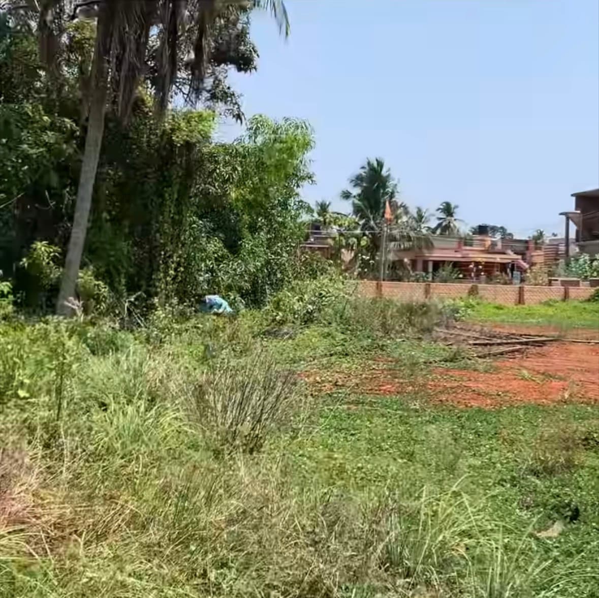 River touch land sale in Haleyangadi
